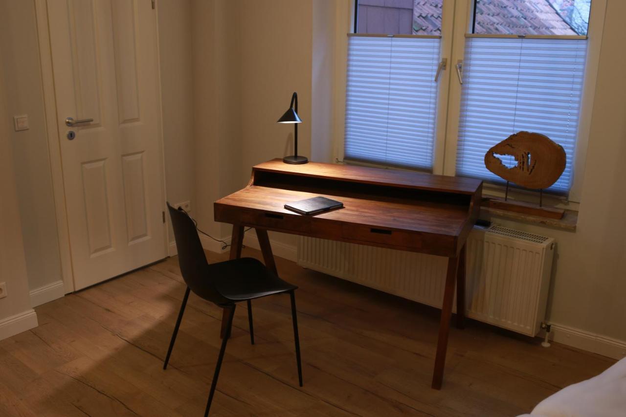 Kostbar Apartments Zum Niederntor Springe Bagian luar foto