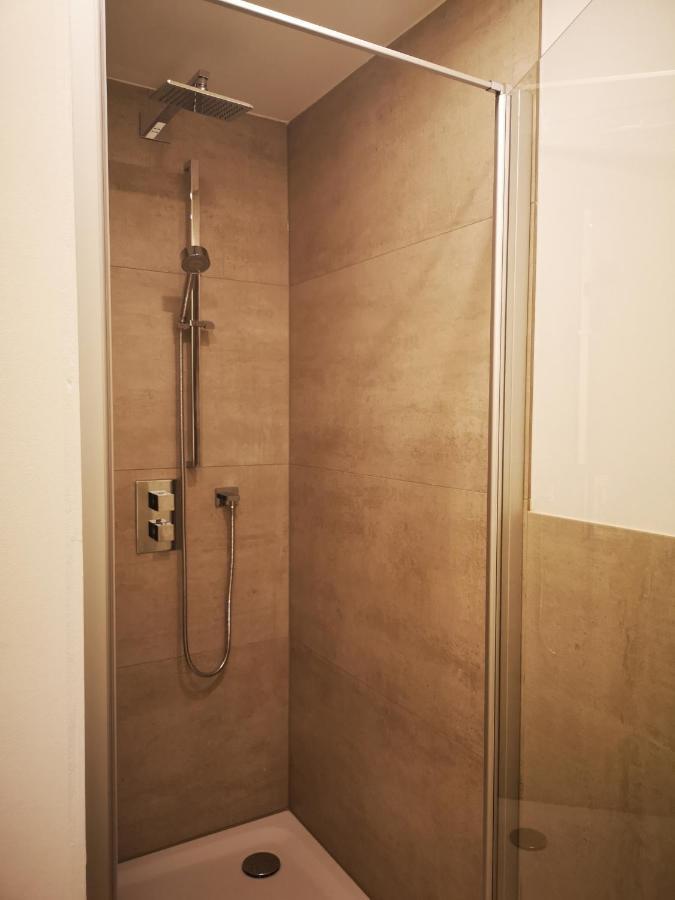 Kostbar Apartments Zum Niederntor Springe Bagian luar foto